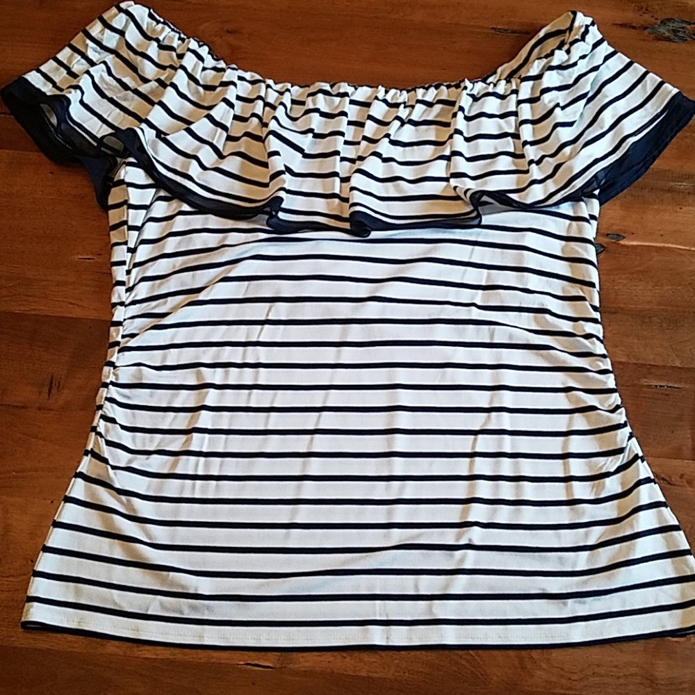 WHBM Flounce Off Shoulder Top